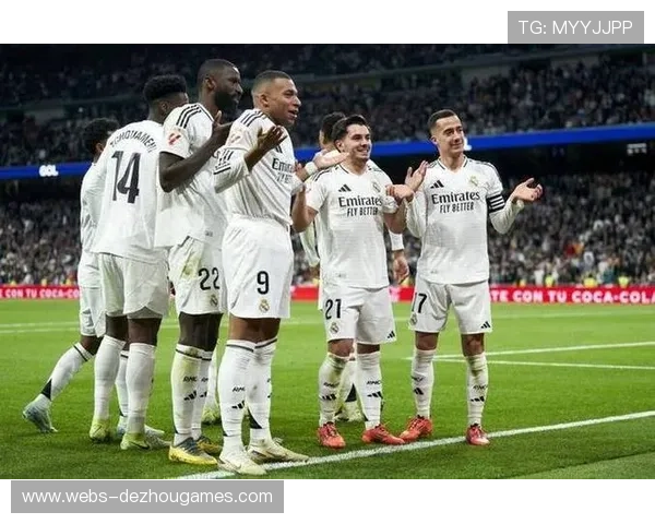 维克托·巴尔德佩尼亚斯西甲首发，成皇马世纪第三年轻后卫